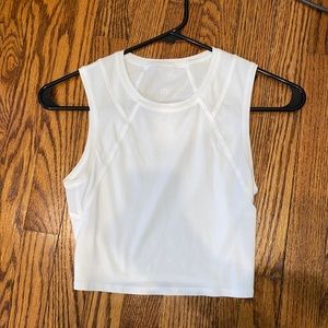 cropped muscle tank